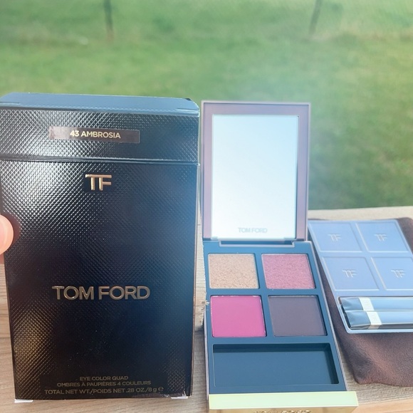 Tom Ford eye shadow pallet palette - Picture 1 of 3